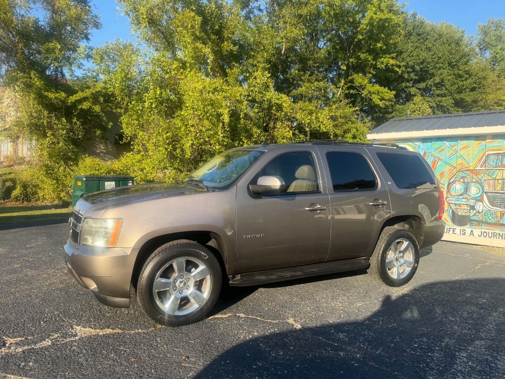 2011 Chevrolet Tahoe - $5,999