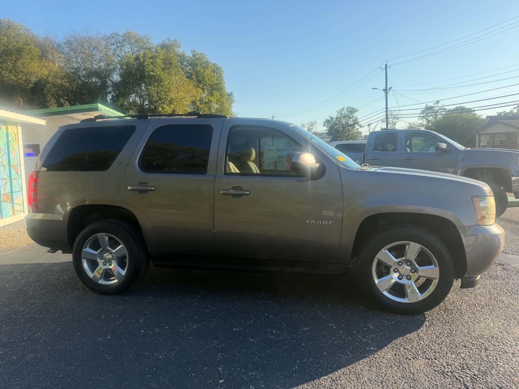 2011 Chevrolet Tahoe - $5,999