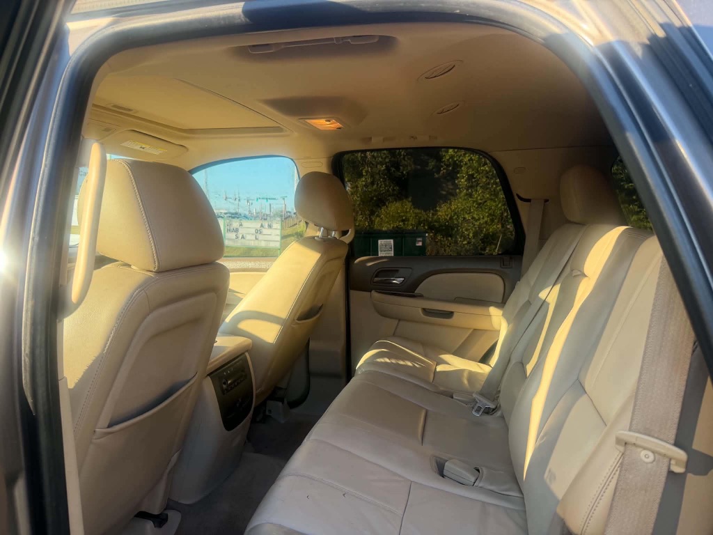 2011 Chevrolet Tahoe - $5,999
