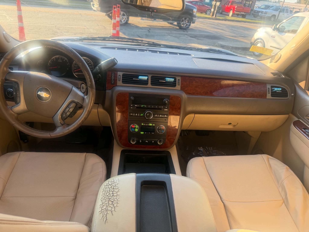 2011 Chevrolet Tahoe - $5,999