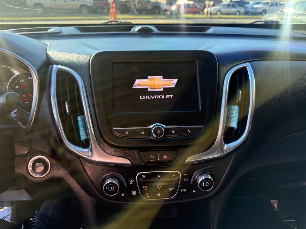 2022 Chevrolet Equinox - $11,499