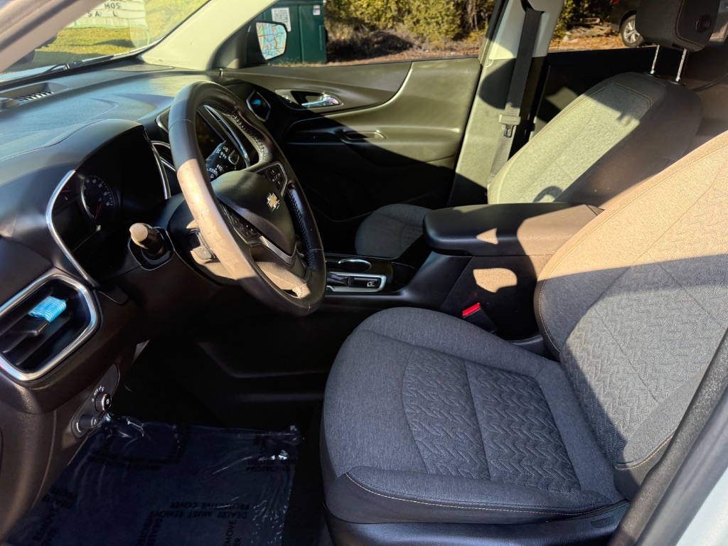 2022 Chevrolet Equinox - $11,499