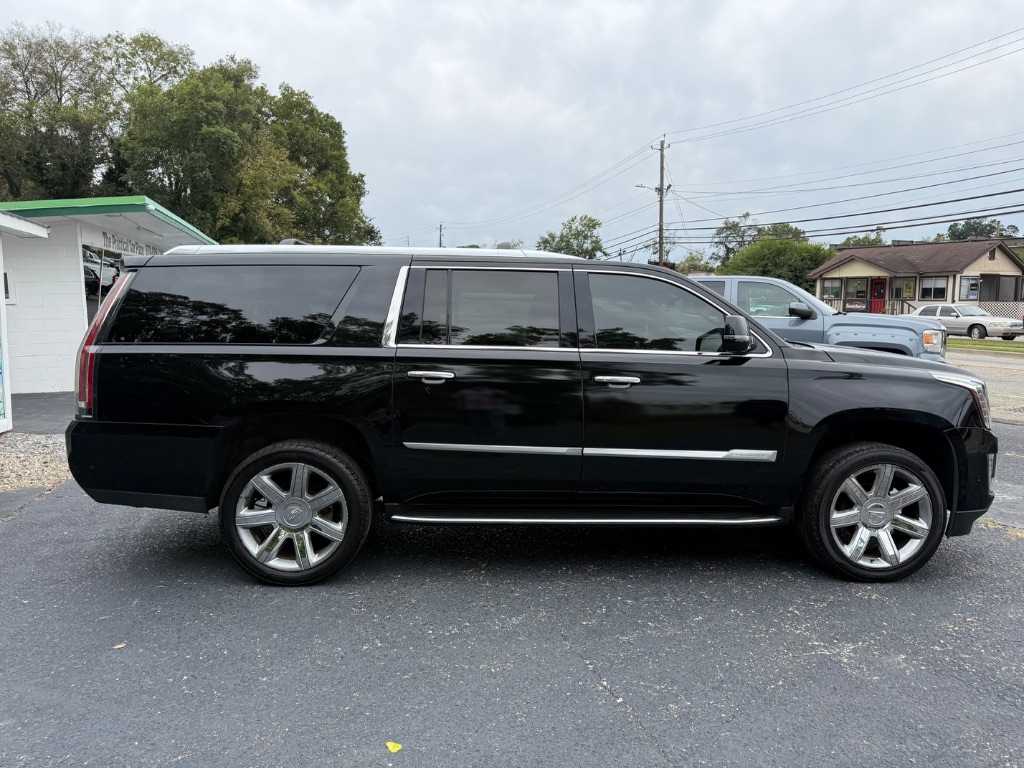 2020 Cadillac Escalade - $22,999