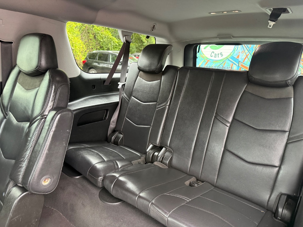 2020 Cadillac Escalade - $22,999