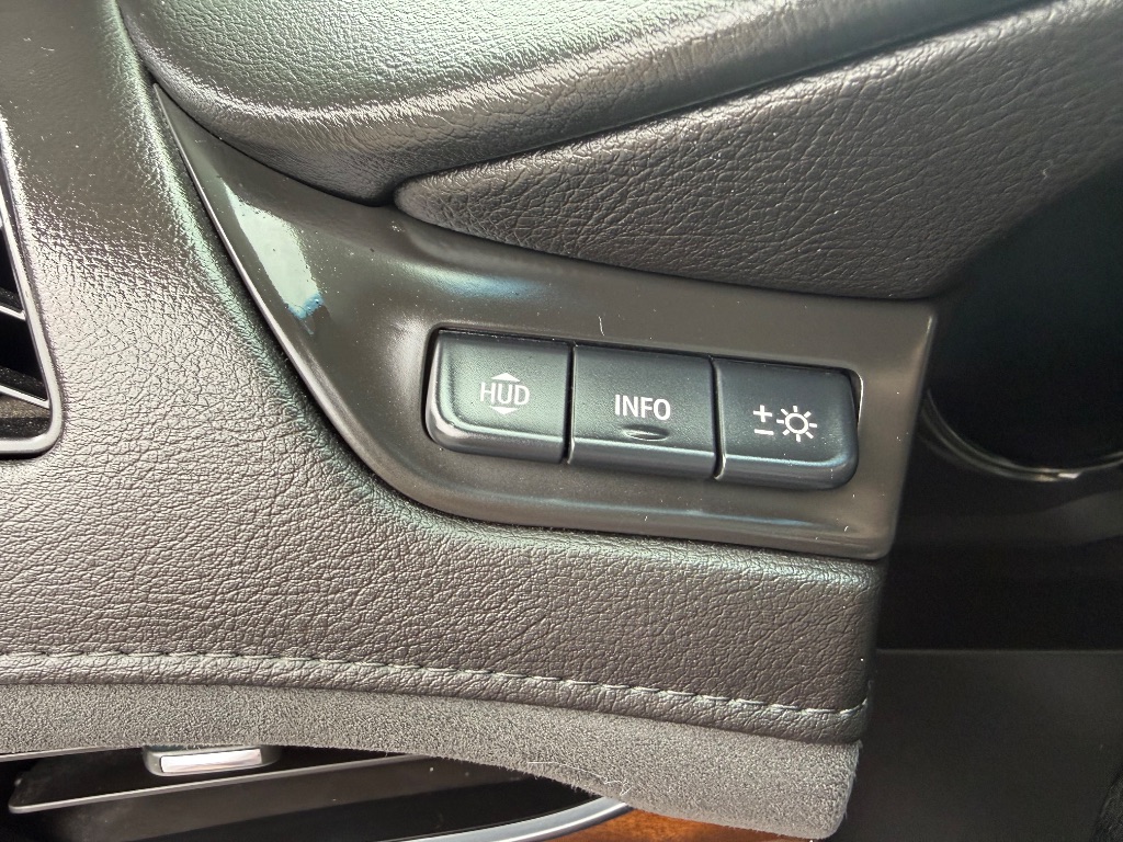 2020 Cadillac Escalade - $22,999