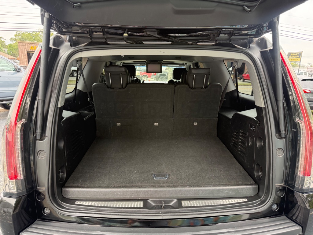 2020 Cadillac Escalade - $22,999