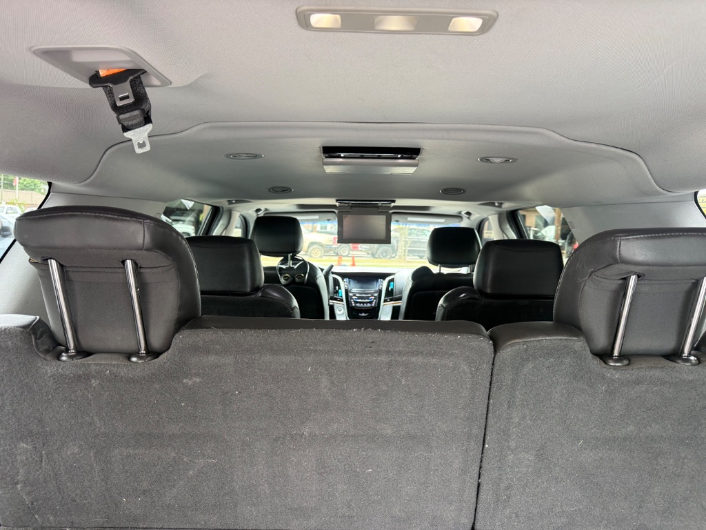 2020 Cadillac Escalade - $22,999