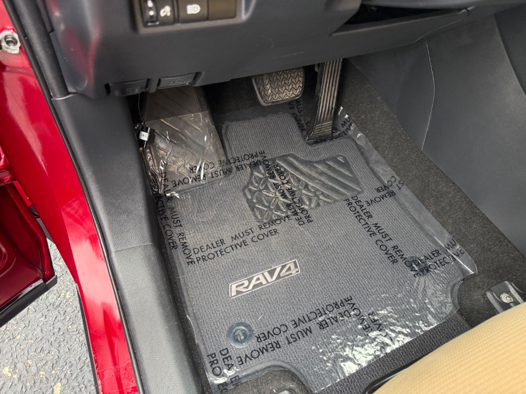 2020 Toyota RAV4 - $18,999