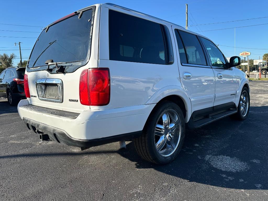 1999 Lincoln Navigator - $2,500