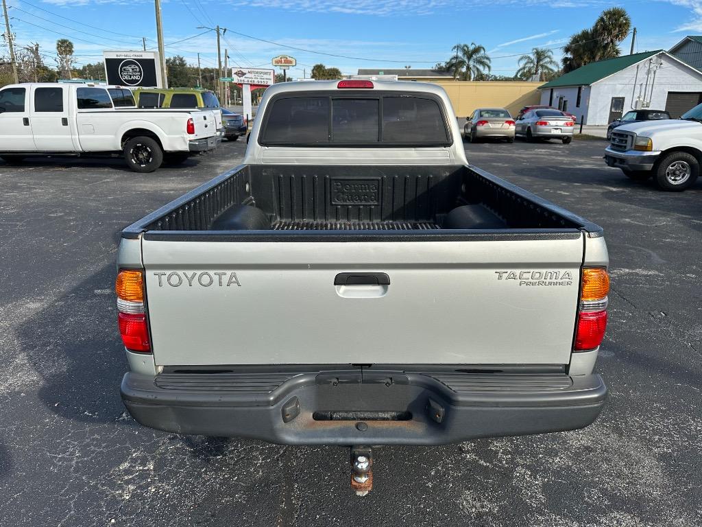 2004 Toyota Tacoma PreRunner photo