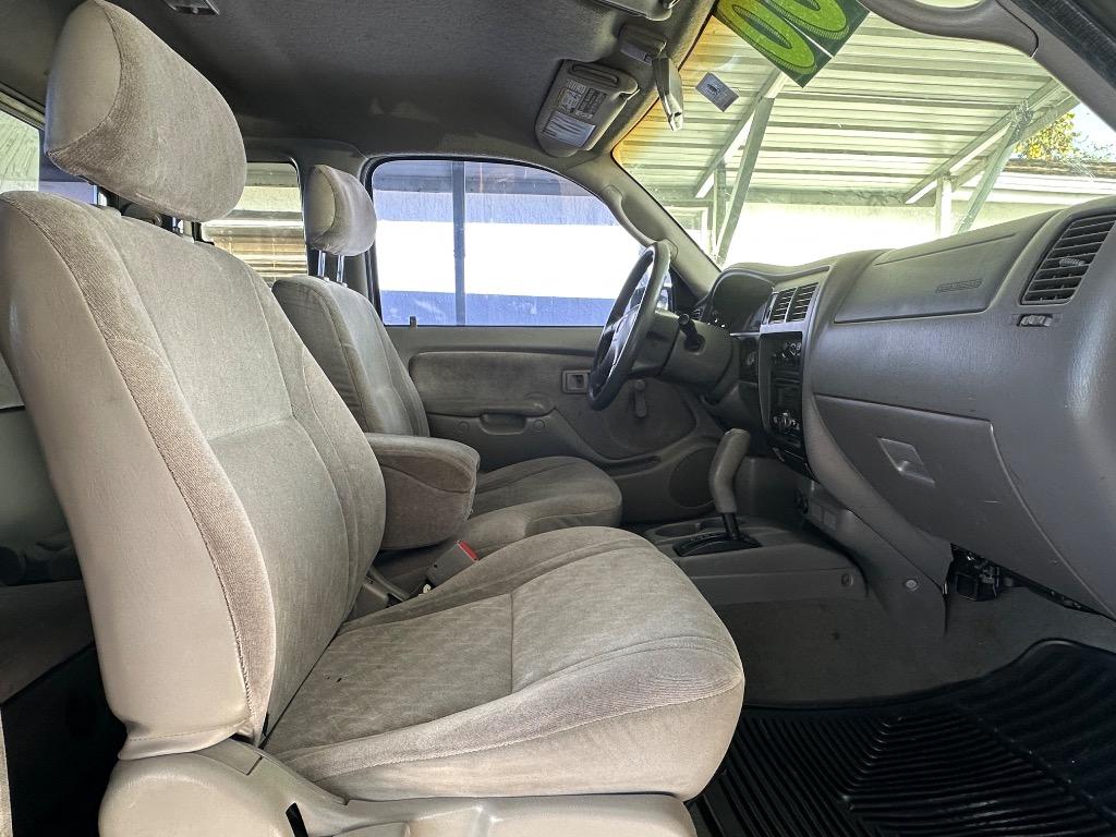2004 Toyota Tacoma PreRunner photo