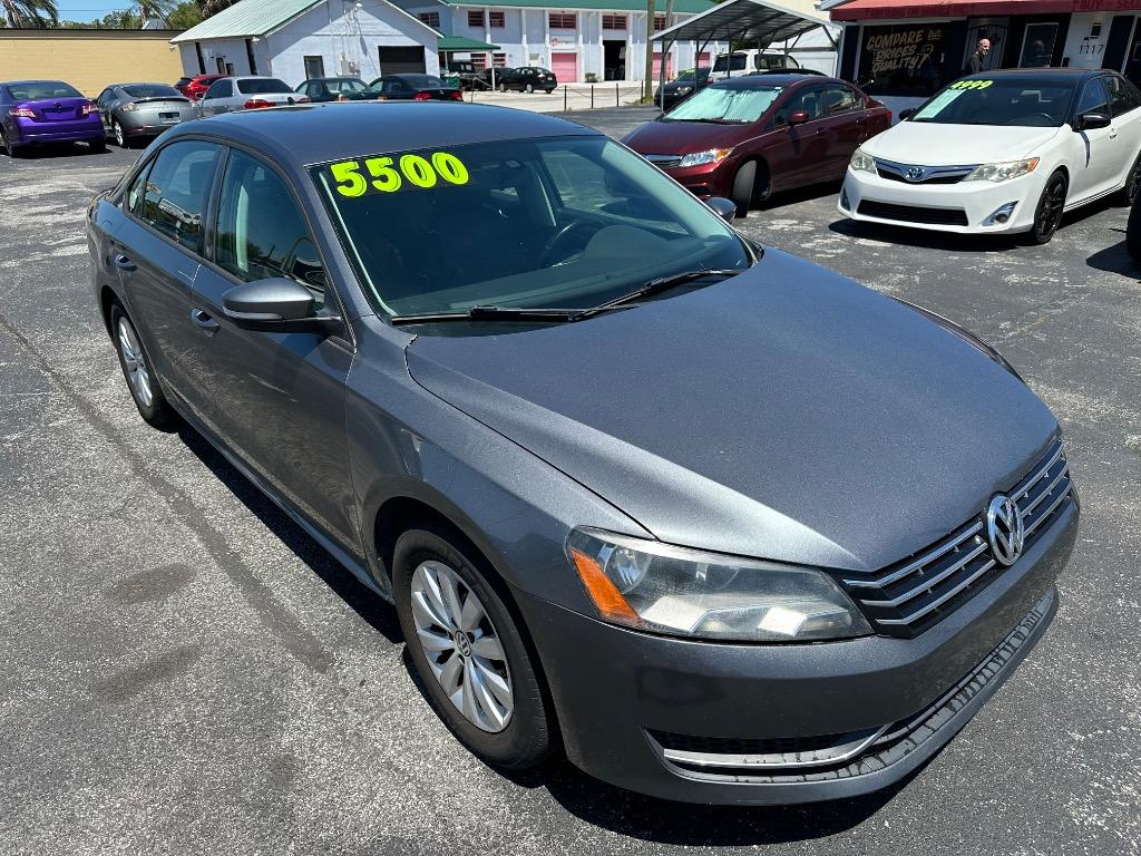 2015 Volkswagen Passat Wolfsburg photo