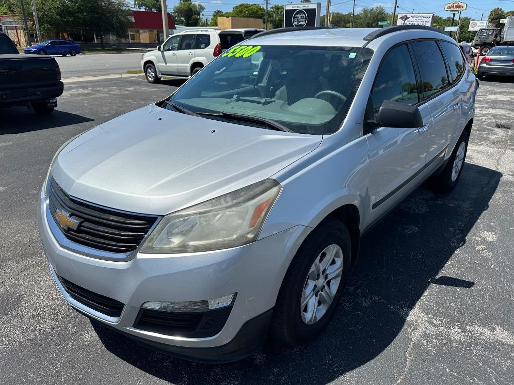 2016 Chevrolet Traverse LS photo