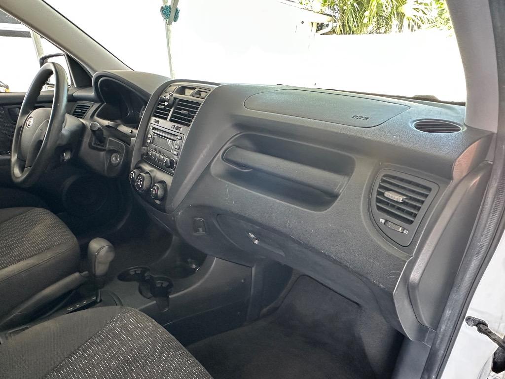 2007 Kia Sportage LX photo