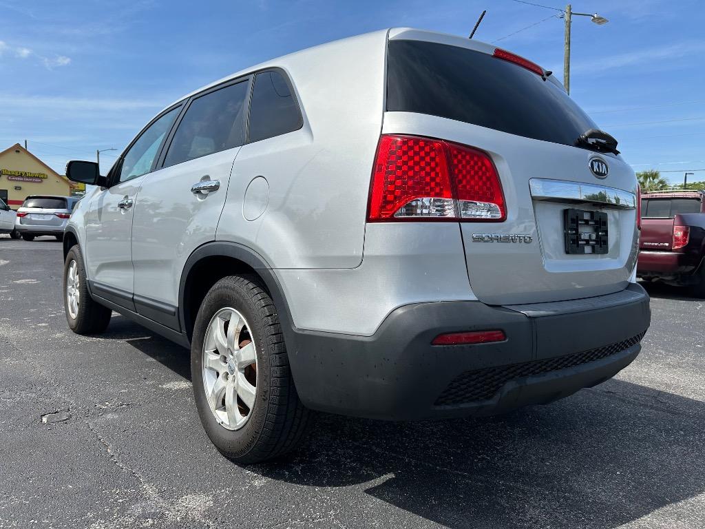 2013 Kia Sorento LX photo