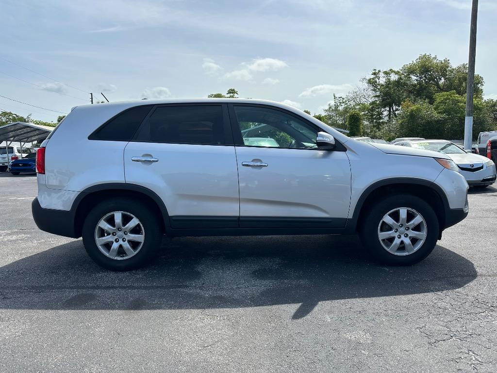 2013 Kia Sorento LX photo