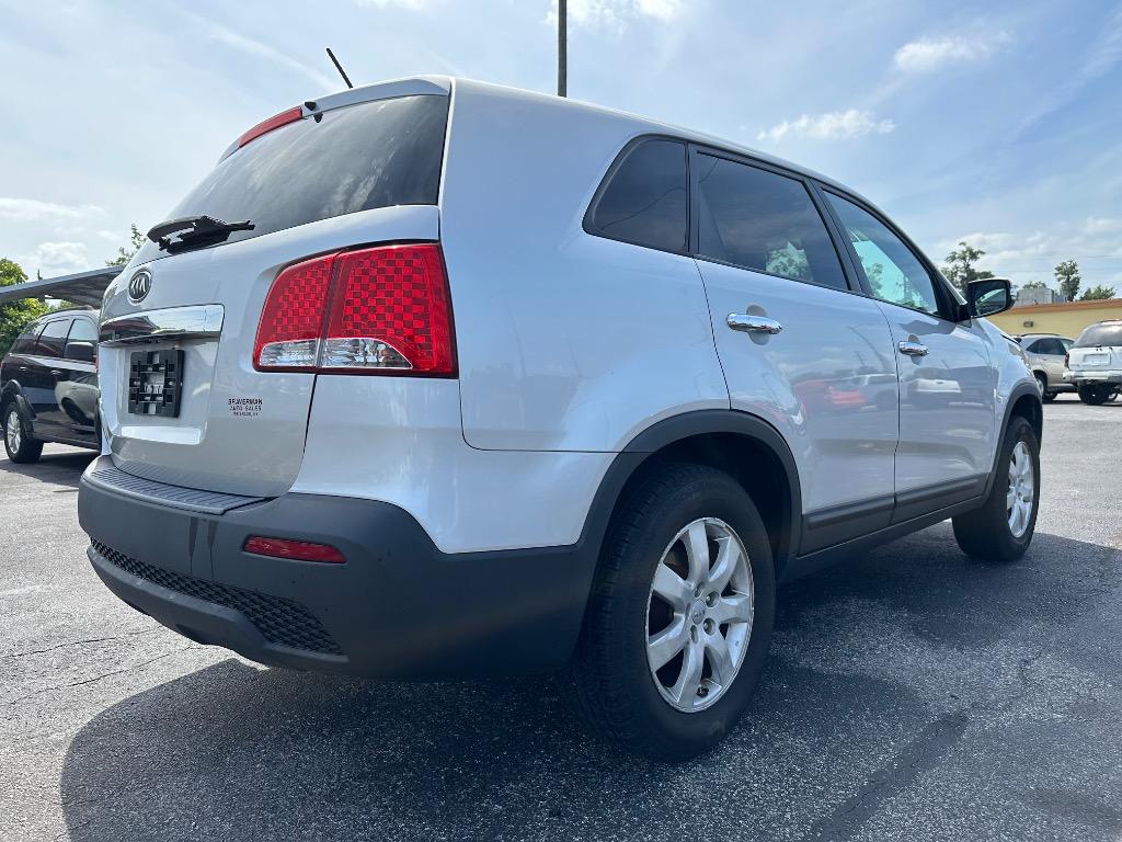 2013 Kia Sorento LX photo