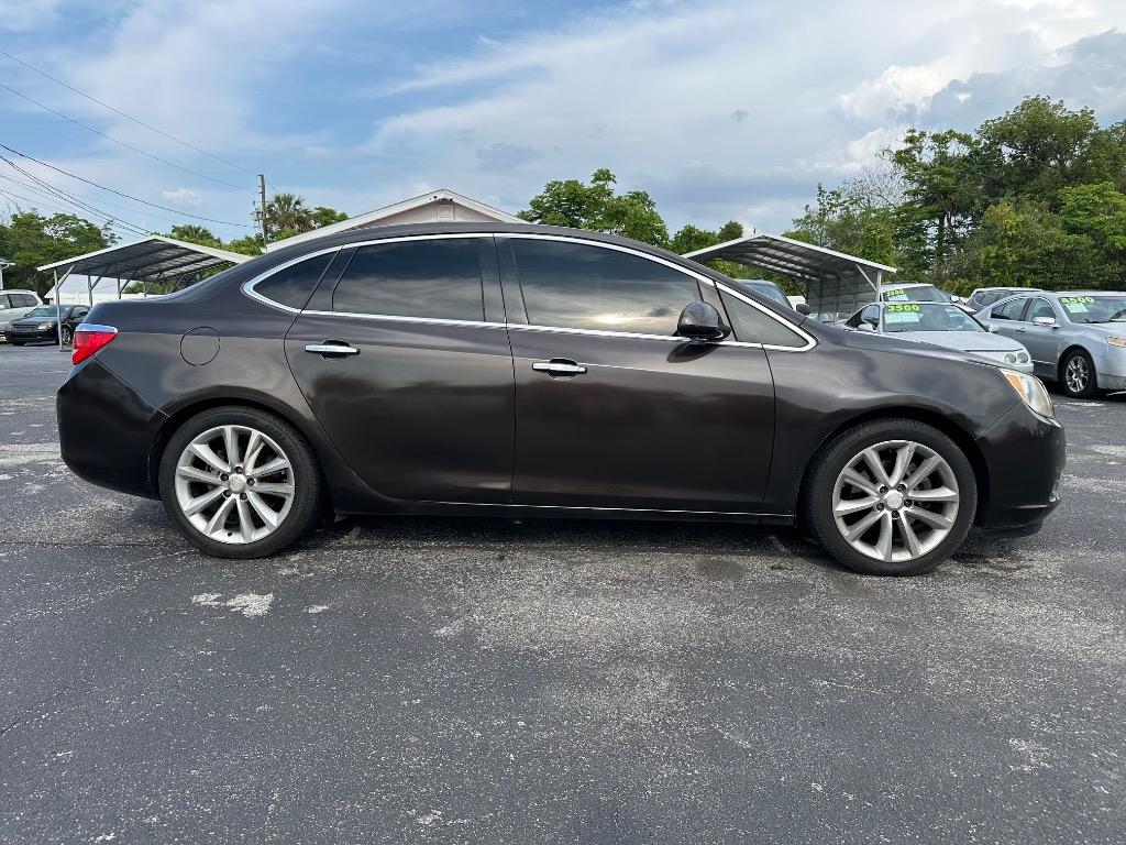 2013 Buick Verano photo