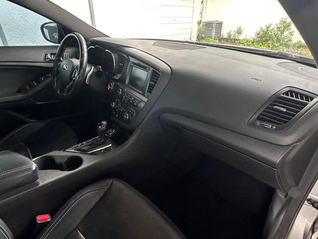 2013 Kia Optima SX photo