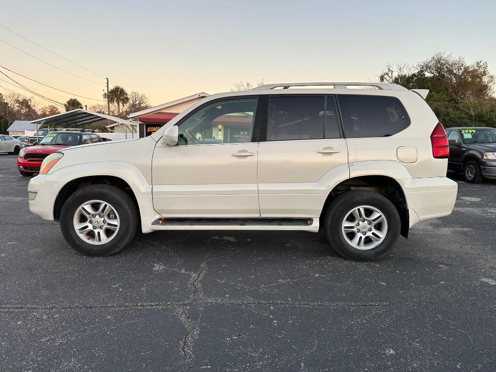 2005 Lexus GX - $5,800