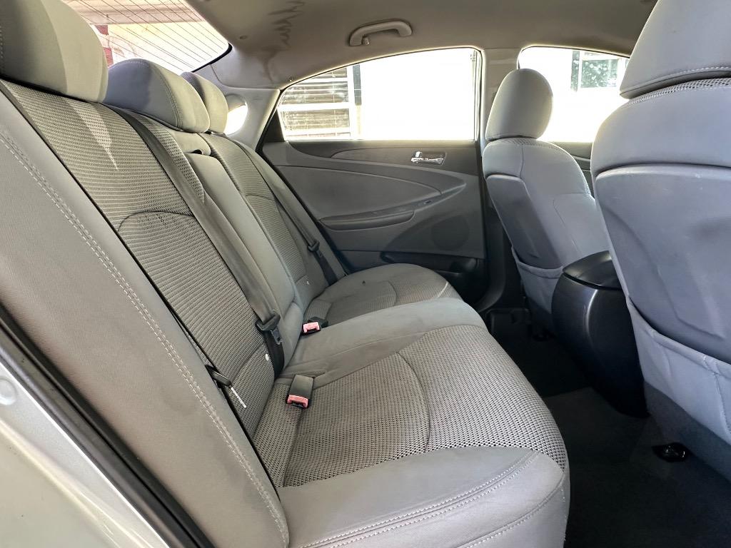 2011 Hyundai Sonata - $3,999