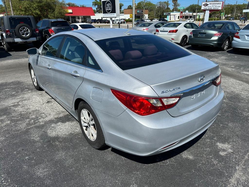 2011 Hyundai Sonata - $3,999