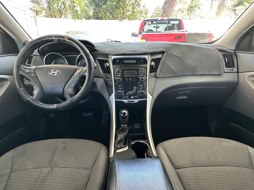 2011 Hyundai Sonata - $3,999