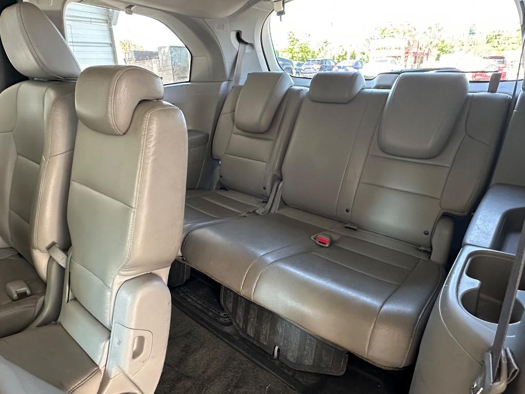 2014 Honda Odyssey - $5,500