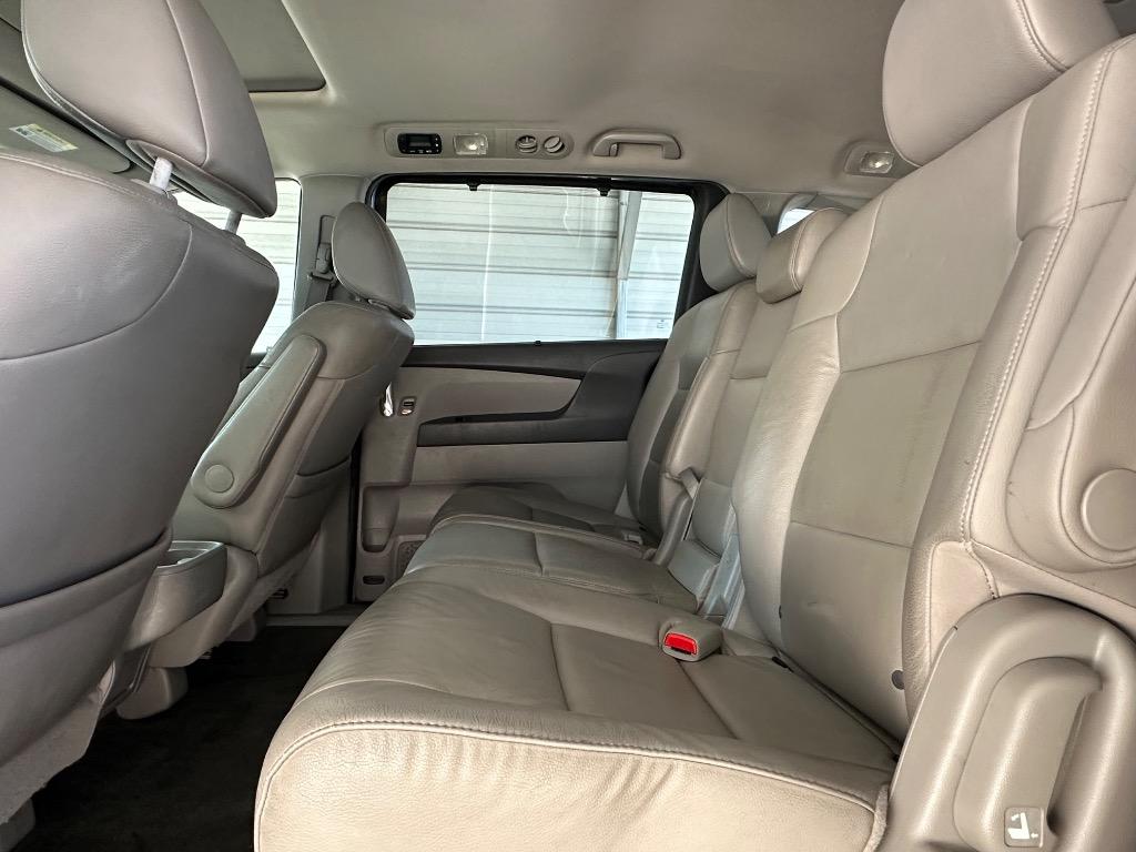 2014 Honda Odyssey - $5,500