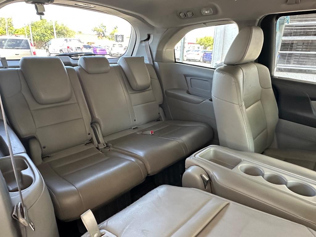 2014 Honda Odyssey - $5,500