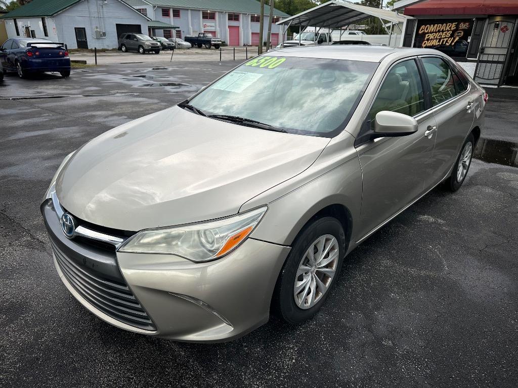2015 Toyota Camry - $5,999