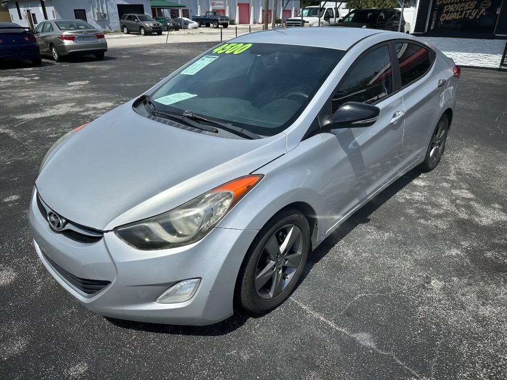 2012 Hyundai Elantra - $4,500