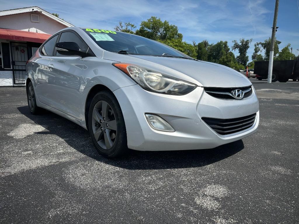 2012 Hyundai Elantra - $4,500