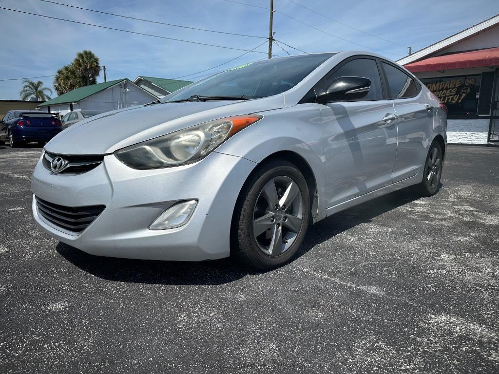 2012 Hyundai Elantra - $4,500