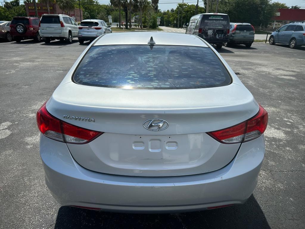 2012 Hyundai Elantra - $4,500