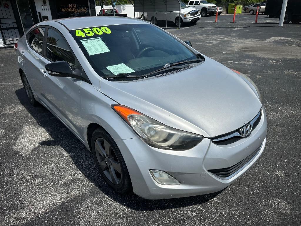2012 Hyundai Elantra - $4,500