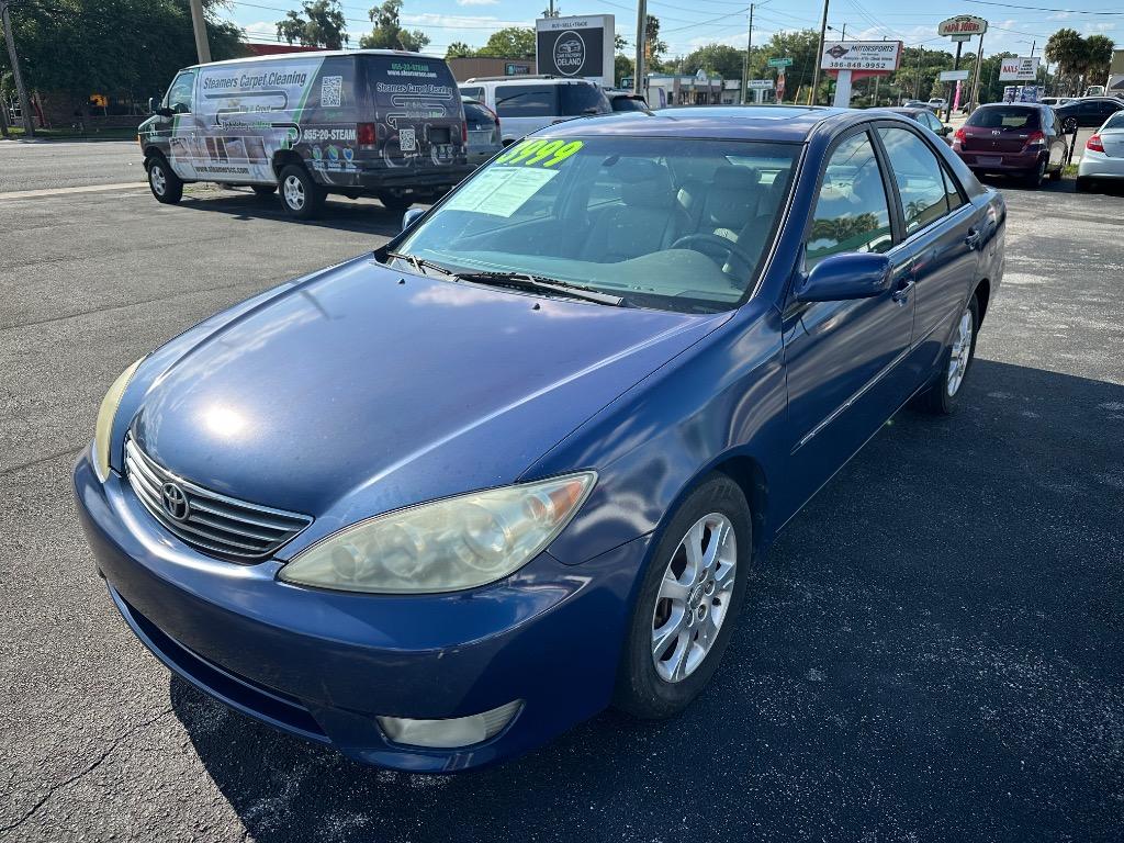 2005 Toyota Camry - $3,999