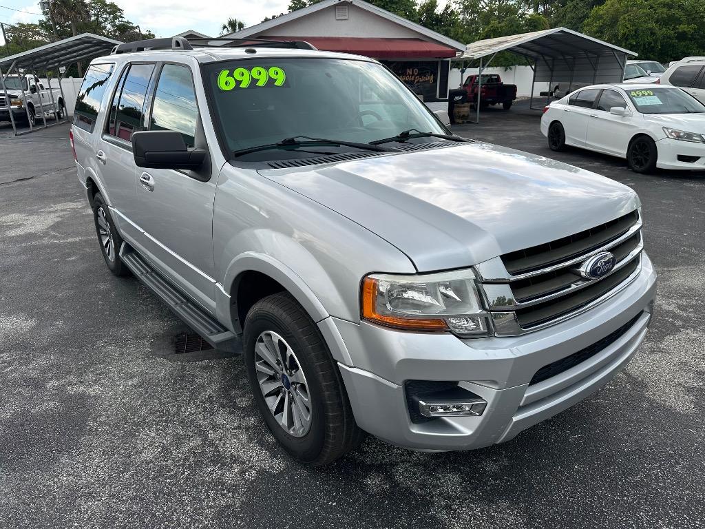 2017 Ford Expedition - $6,999