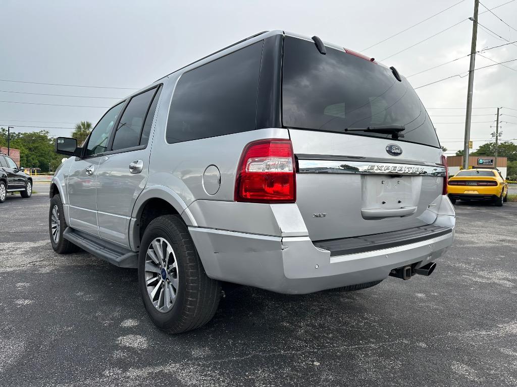 2017 Ford Expedition - $6,999