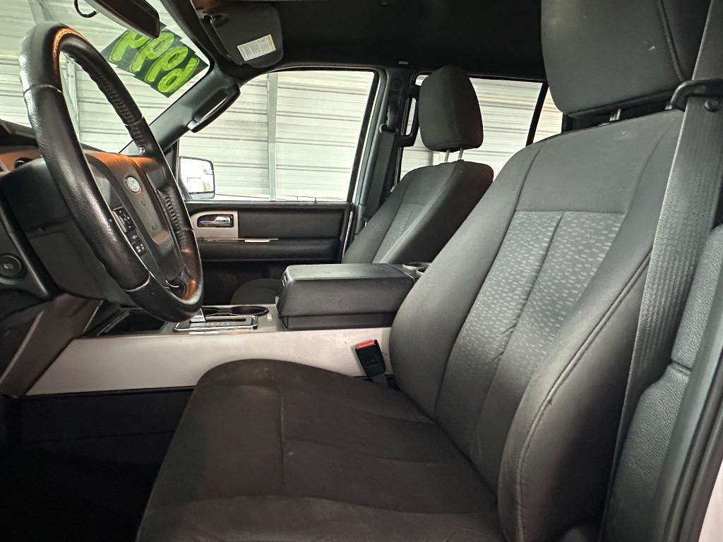 2017 Ford Expedition - $6,999