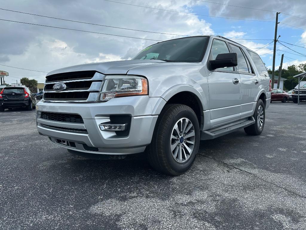 2017 Ford Expedition - $6,999