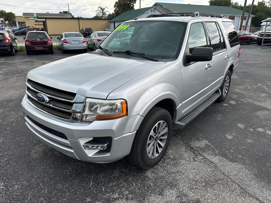 2017 Ford Expedition - $6,999