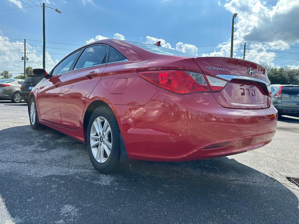 2013 Hyundai Sonata - $7,999