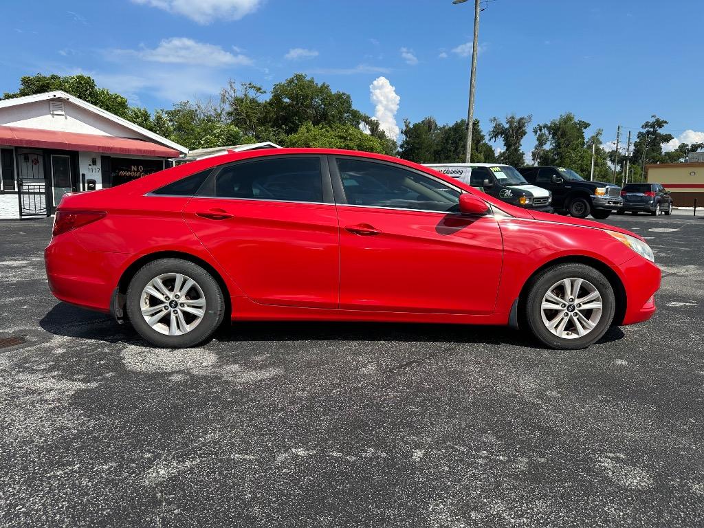 2013 Hyundai Sonata - $7,999