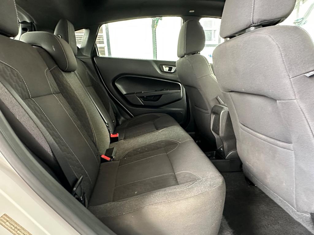 2015 Ford Fiesta - $3,999