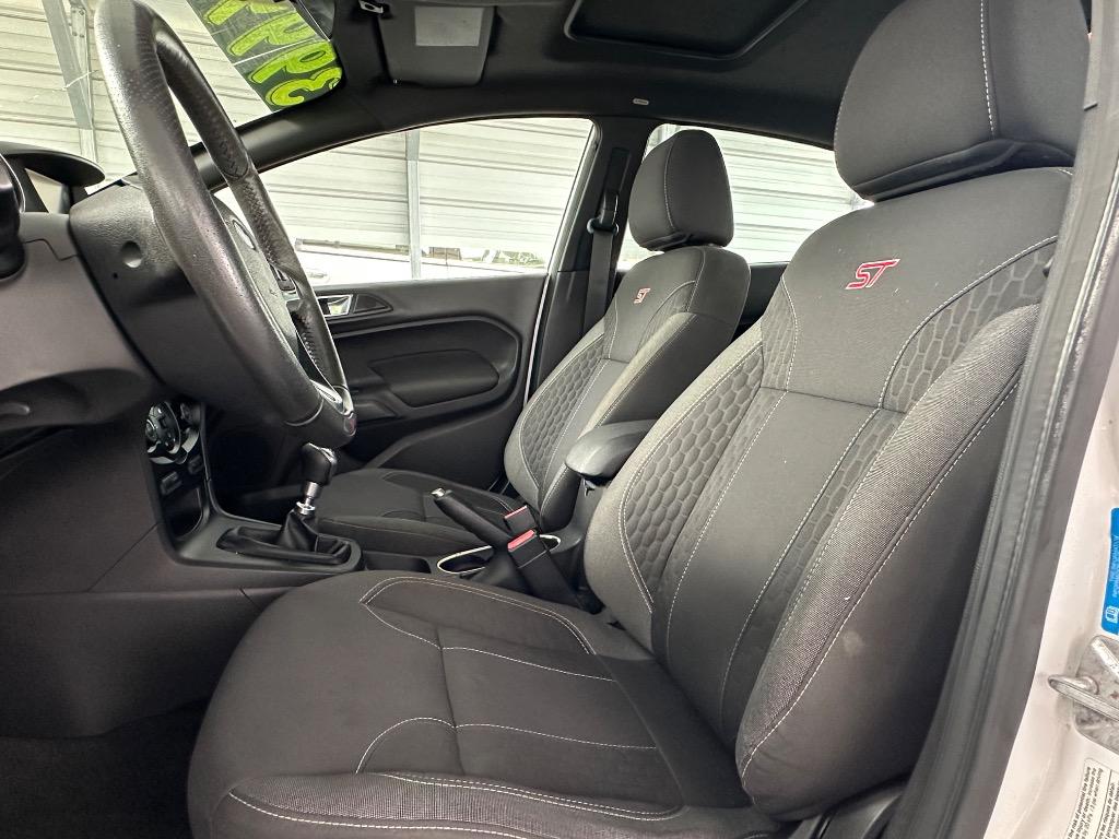 2015 Ford Fiesta - $3,999