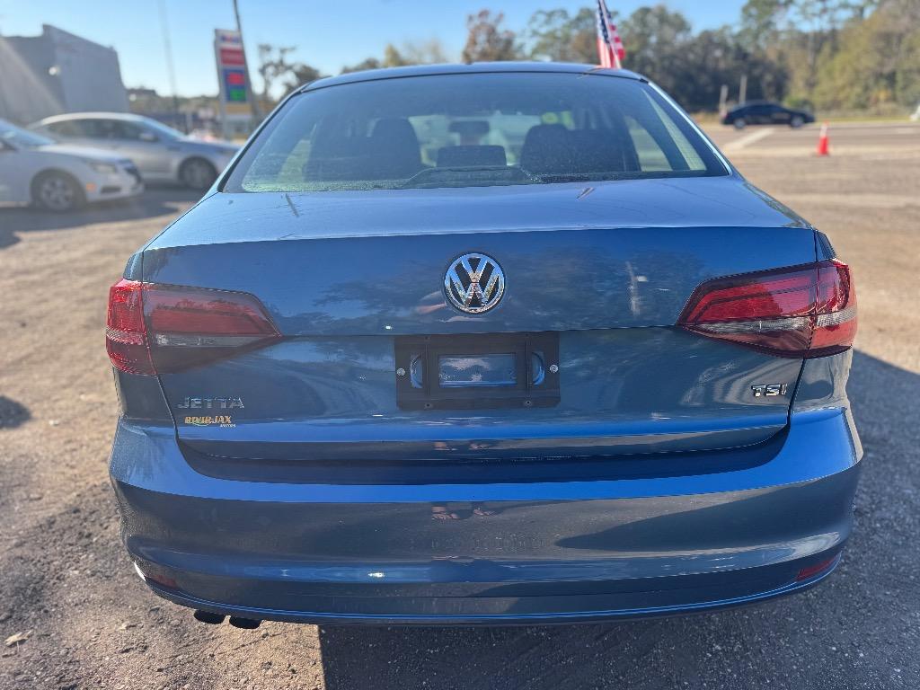 2016 Volkswagen Jetta
