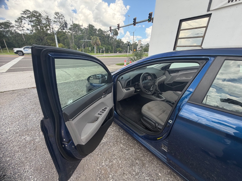 2019 Hyundai Elantra