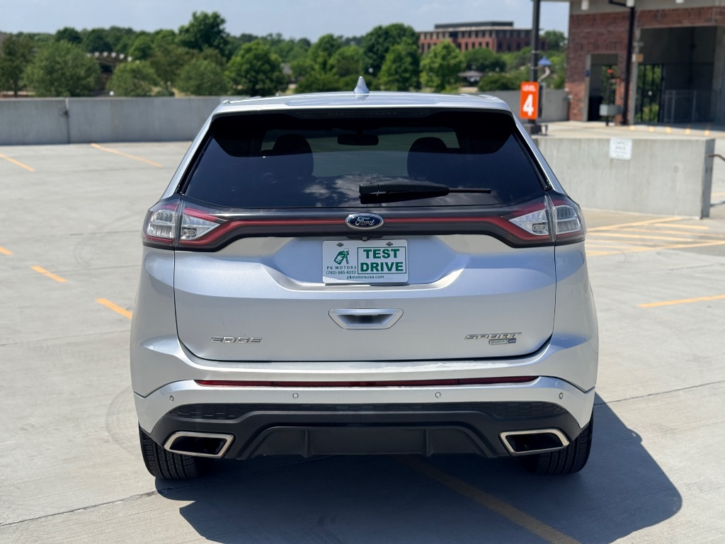 2016 Ford Edge - $9,500
