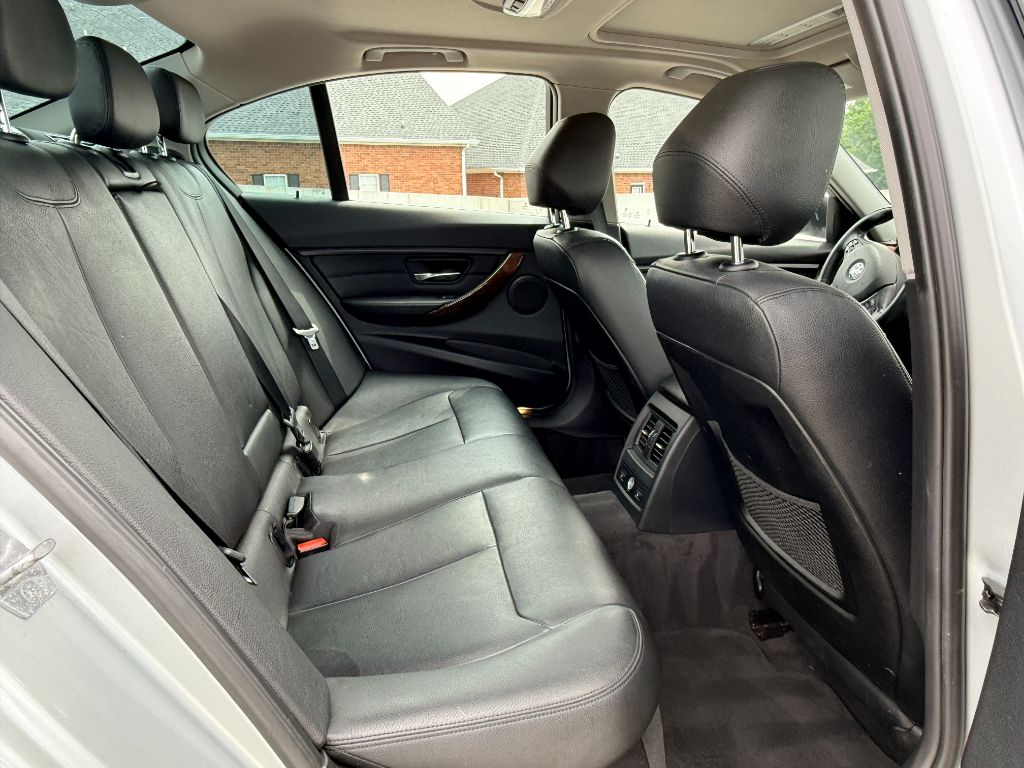 2015 BMW 3 Series - $11,000